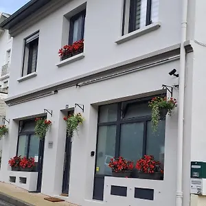 la-maison-de-jeanne.midi-pyreneeshotels.com/