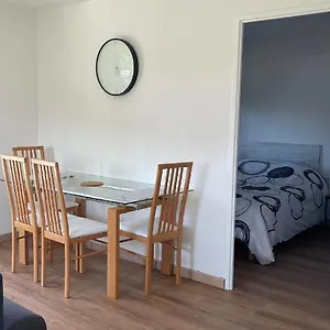 appartement-t2-avec-piscine.midi-pyreneeshotels.com/